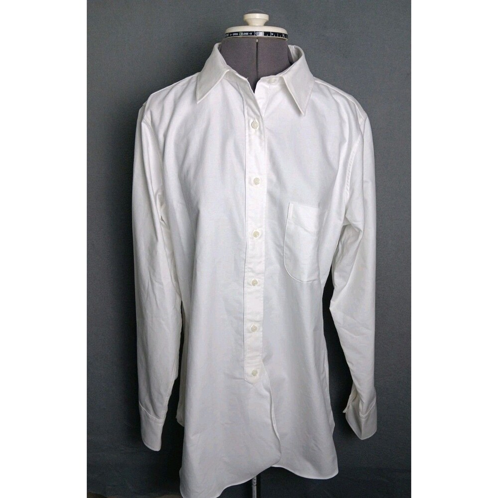 Ann Mashburn White Button Down Boyfriend Shirt Size LARGE -EUC